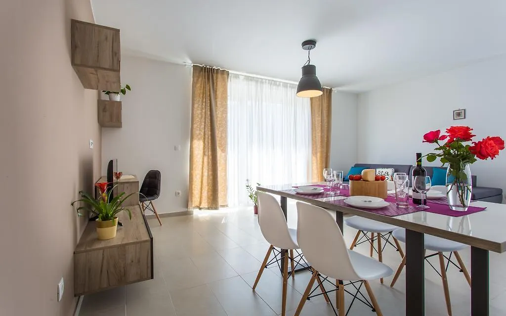 Apartments Viktorija Baska